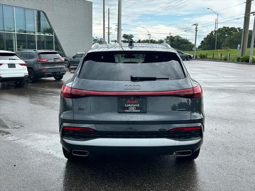 2025 Audi Q5 Premium Plus