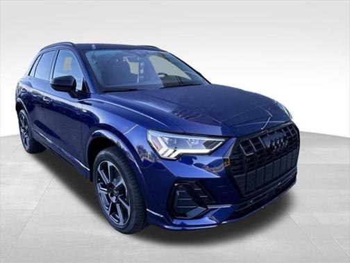 2025 Audi Q3 45 S line Premium Plus