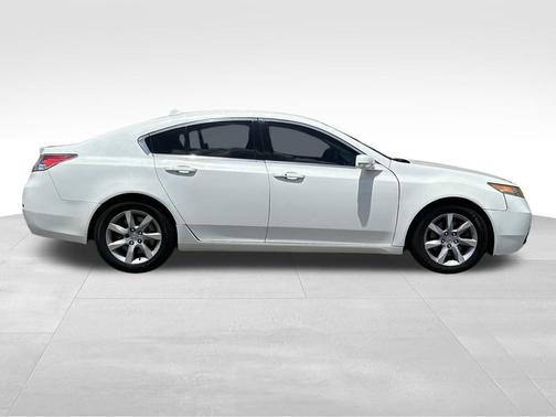 Bellanova White Pearl 2013 Acura TL Technology