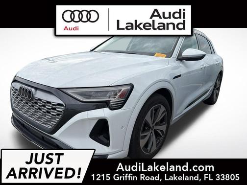Glacier White 2024 Audi Q8 e-tron Prestige