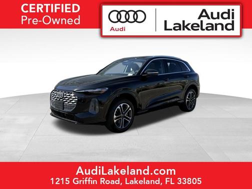 2025 Audi Q5 Premium TFSI quattro S tronic