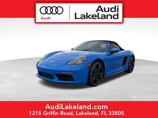 2022 Porsche 718 Boxster S