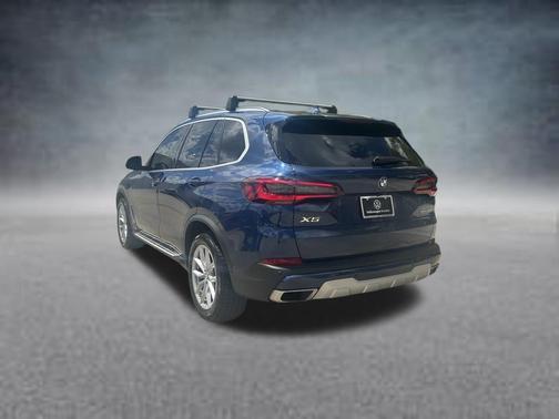 Phytonic Blue Metallic 2022 BMW X5 xDrive40i