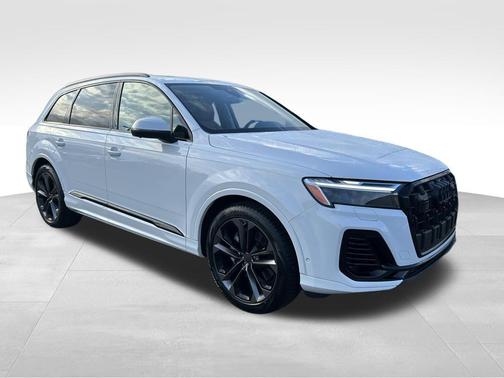 2026 Audi Q7 55 Premium Plus