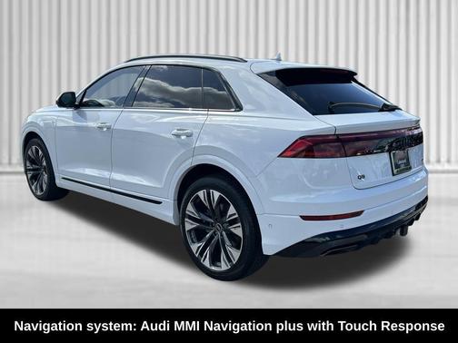 Glacier White Metallic 2026 Audi Q8 55 Premium Plus