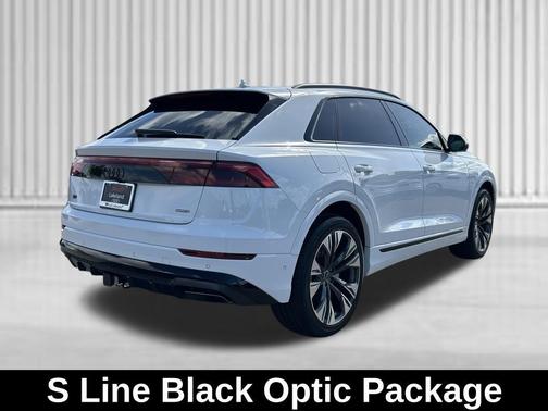 Glacier White Metallic 2026 Audi Q8 55 Premium Plus