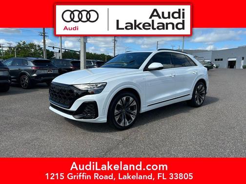 Glacier White Metallic 2026 Audi Q8 55 Premium Plus