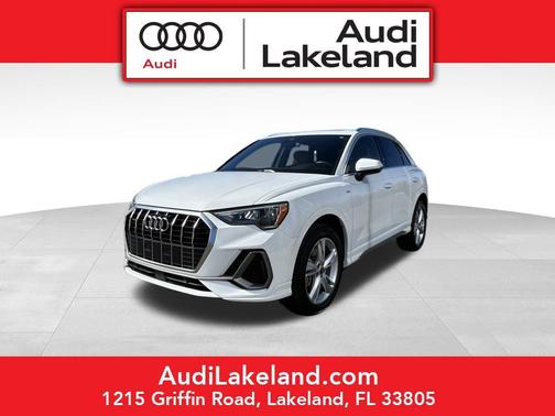 2022 Audi Q3 45 S line Premium