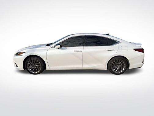 2024 Lexus ES 350 Ultra Luxury