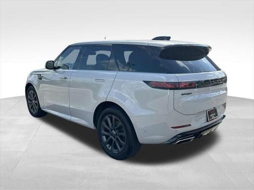 2024 Land Rover Range Rover Sport SE