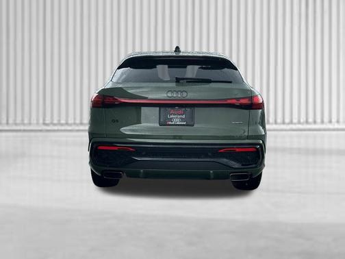 District Green Metallic 2026 Audi Q5 Sportback Prestige TFSI quattro S tronic