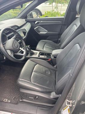2020 Audi Q3 45 S line Premium