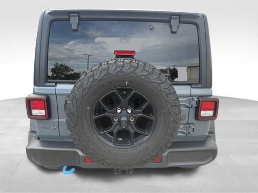 2024 Jeep Wrangler 4xe Willys