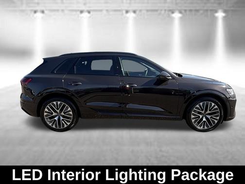 Madeira Brown Metallic 2024 Audi Q8 e-tron Premium Plus