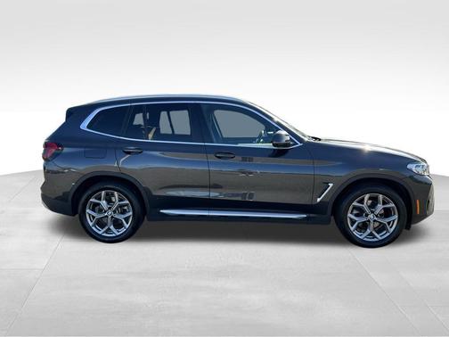 Dark Graphite Metallic 2024 BMW X3 sDrive30i