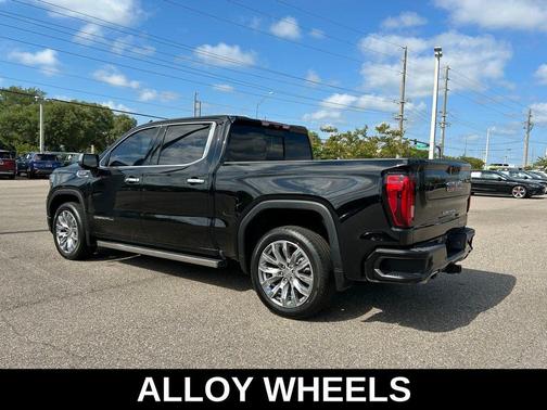 Onyx Black 2023 GMC Sierra 1500 Denali
