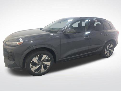 2025 Audi Q6 e-tron Premium Plus quattro