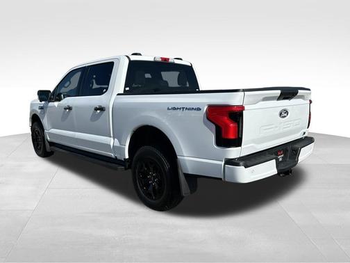 Oxford White 2025 Ford F-150 Lightning XLT