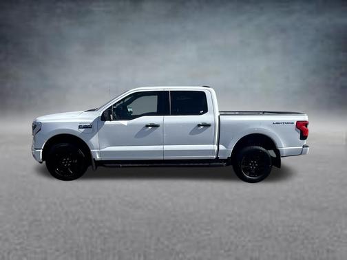 Oxford White 2025 Ford F-150 Lightning XLT