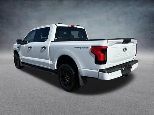 Oxford White 2025 Ford F-150 Lightning XLT