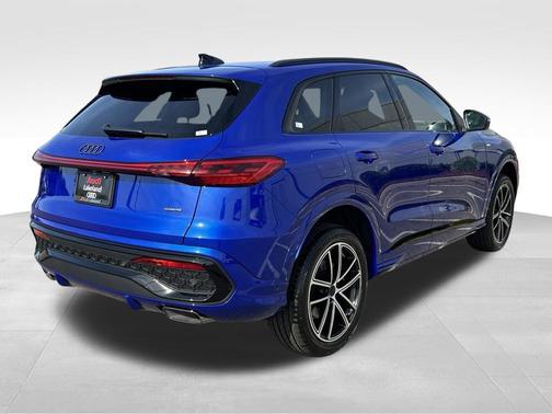 Blue 2026 Audi Q5 Premium Plus TFSI quattro S tronic