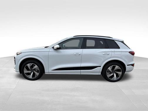 2025 Audi Q6 e-tron Premium Plus quattro
