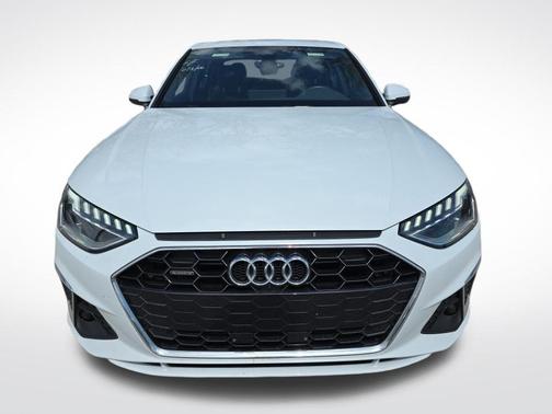 2023 Audi A4 45 S line Premium Plus