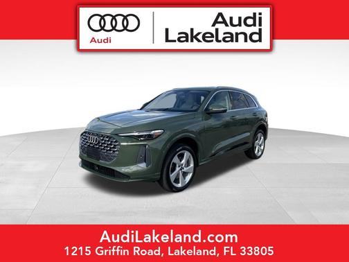 District Green Metallic 2026 Audi Q5 Premium Plus TFSI quattro S tronic