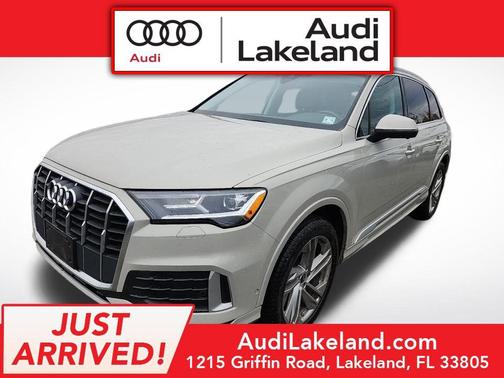 2022 Audi Q7 45 Premium