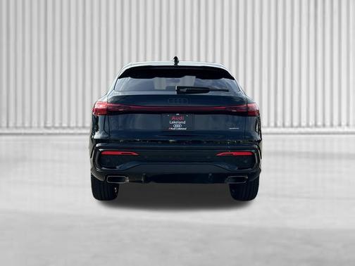 Mythos Black Metallic 2026 Audi Q5 Sportback Premium Plus TFSI quattro S tronic