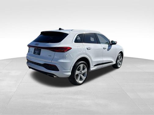 2025 Audi Q5 Premium Plus TFSI quattro S tronic