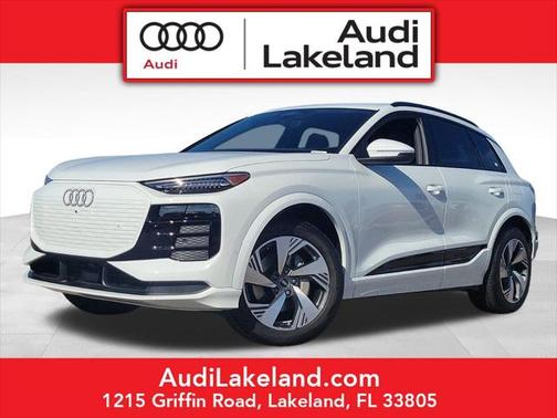 2025 Audi Q6 e-tron Premium Plus quattro
