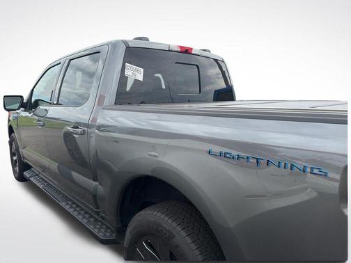 Carbonized Gray Metallic 2024 Ford F-150 Lightning LARIAT