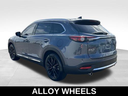 2023 Mazda CX-9 Carbon Edition