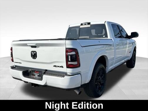 2022 RAM 2500 Limited Crew Cab 4x4 6'4' Box