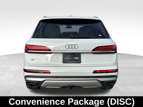 2025 Audi Q7 45 Premium