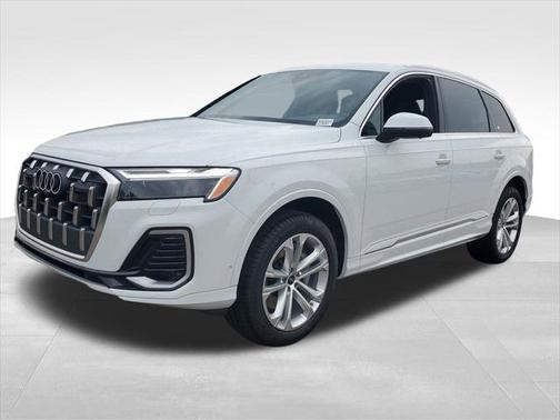 2025 Audi Q7 45 Premium