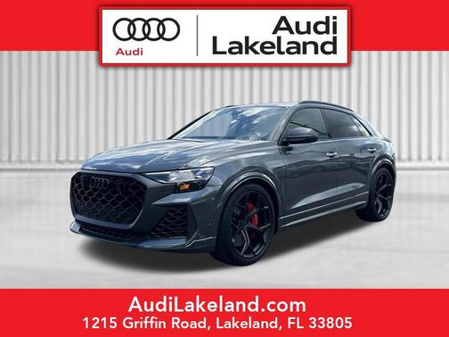 Daytona Gray Pearl Effect 2026 Audi RS Q8 4.0T