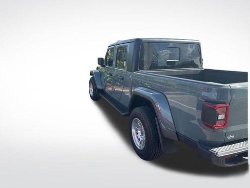Anvil Clear Coat 2024 Jeep Gladiator Sport S