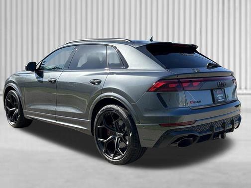 daytona gray pearl effect 2026 Audi RS Q8 4.0T