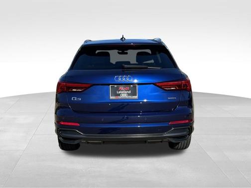 2022 Audi Q3 45 S line Premium