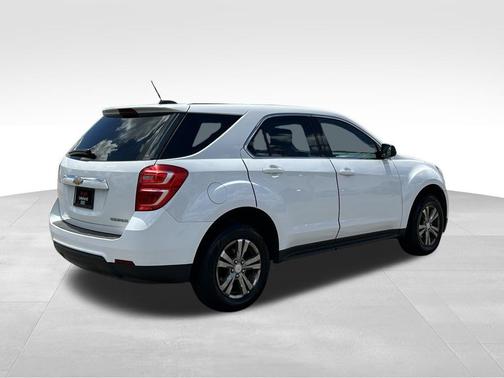 Summit White 2016 Chevrolet Equinox LS