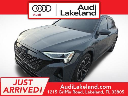 2024 Audi Q8 e-tron Premium Plus