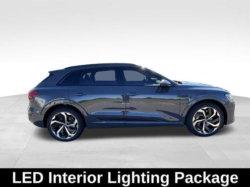 2024 Audi Q8 e-tron Premium Plus