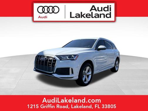 2023 Audi Q7 45 Premium Plus