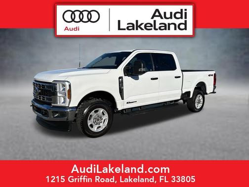 Oxford White 2025 Ford F-250 XLT