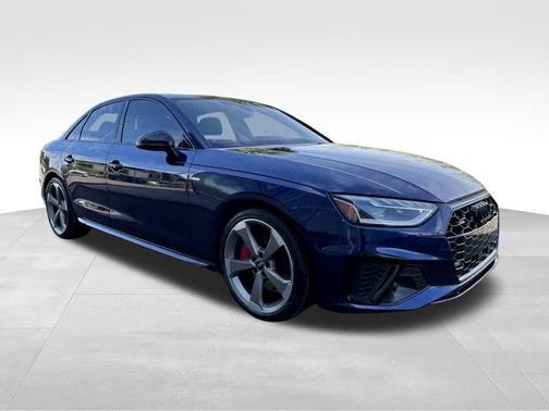 2023 Audi A4 45 S line Premium Plus