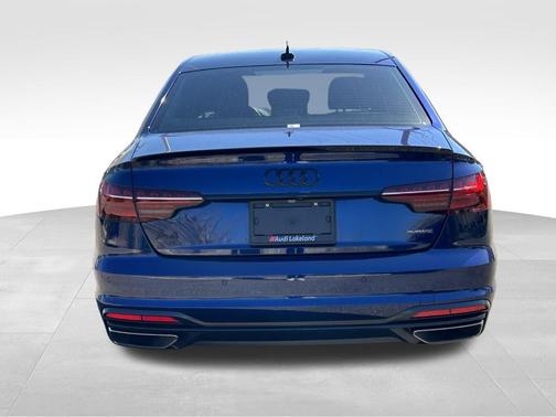 2023 Audi A4 45 S line Premium Plus