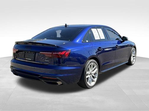 2023 Audi A4 45 S line Premium Plus