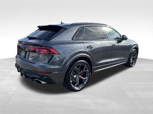 2025 Audi RS Q8 4.0T